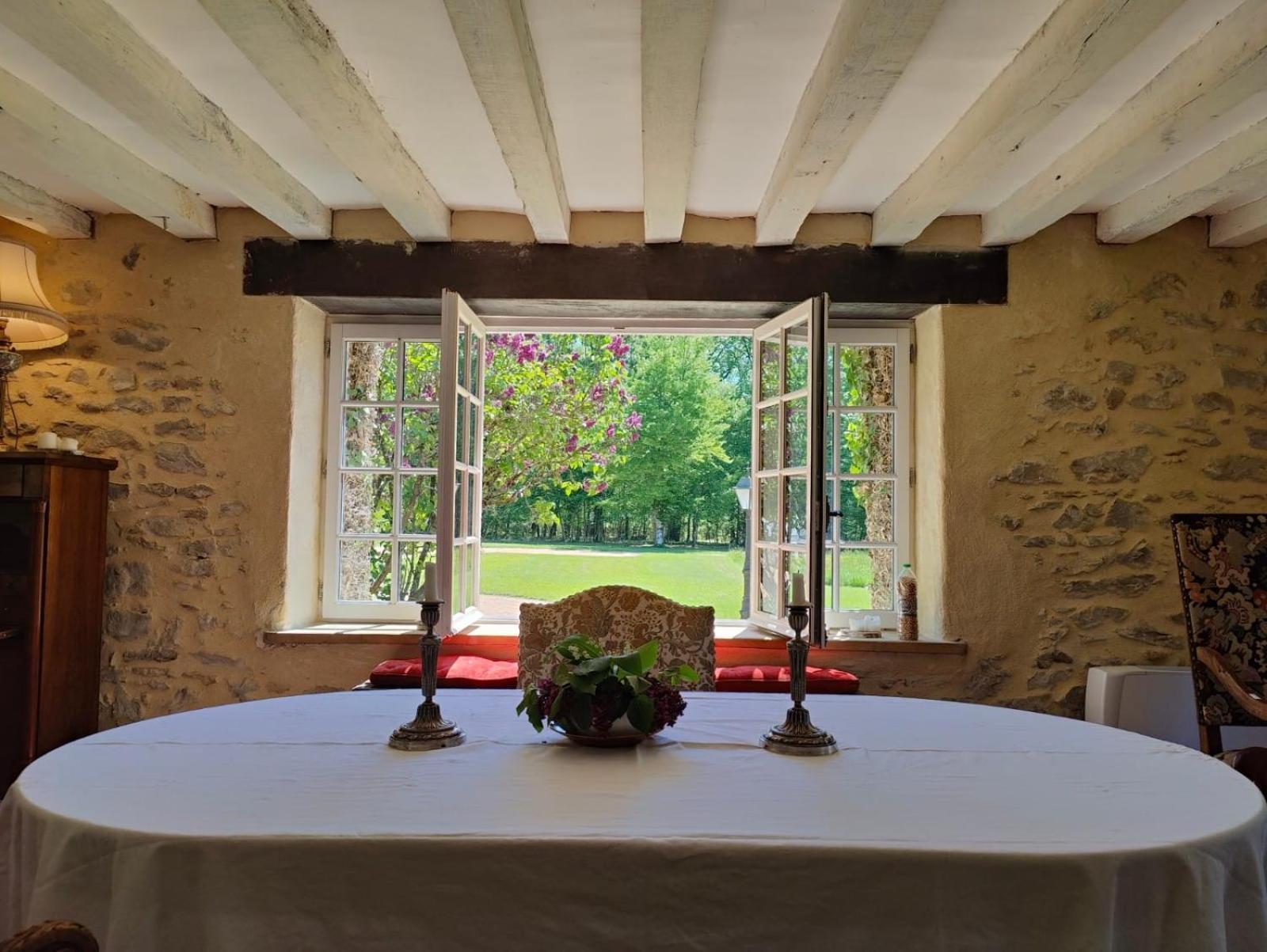 Domaine De Charnay - Charme Et Confort Dans Un Environnement D'Exception Vierzon Exterior photo